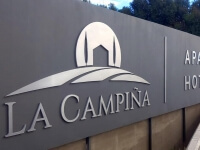 /trabajos/2022/12/20/letras-corporeas-de-acero-la-campina-01.jpg