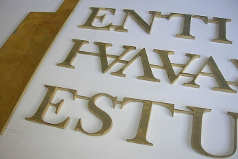 waterJet Bronce