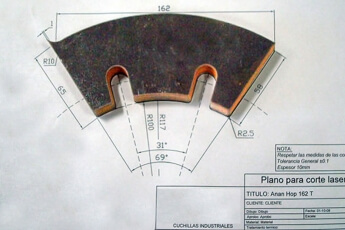 /trabajos/1-waterjet-hierros/0400-hierros-ryc/01-ryc.jpg