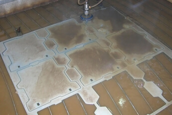 /trabajos/1-waterjet-hierros/0460-austral-iii/02-austral.jpg