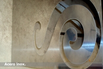 Acero Inox.