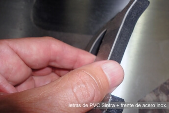 PVC + frente de acero.