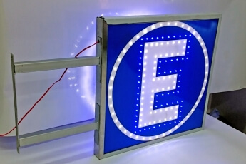 /trabajos/2017/03/17/estacionameinto-leds.jpg