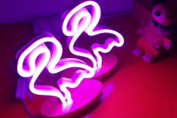 /trabajos/2018/10/22/neon-leds-flamencos-12.jpg