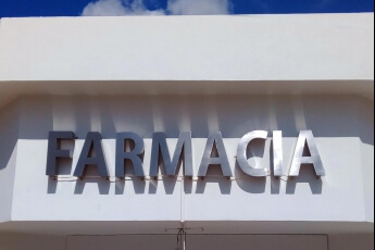 /trabajos/2021/04/29/letras-de-acero-farmacia-031.jpg