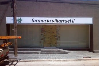 /trabajos/2021/05/20/farmacias-letras-luminosas-21.jpg