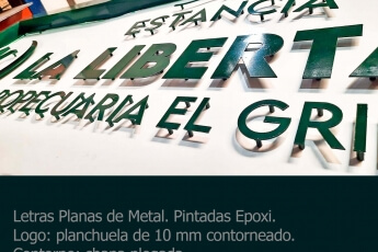 /trabajos/2023/01/18/letras-de-metal-la-libertad-10.jpg