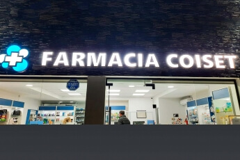 /trabajos/2023/09/03/letras-de-acero-luminosas-farmacia-07.jpg