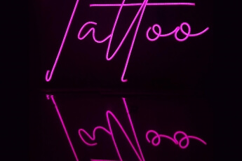 /trabajos/2024/03/14/letreros-de-neon-tatoo-03.jpg