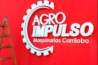 /trabajos/2024/05/28/letras-de-metal-luminosas-agro-05.jpg