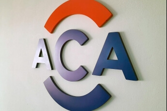 /trabajos/2025/04/24/aca-letras-de-acero-06.jpg