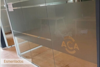 /trabajos/2025/04/24/aca-vidrios-esmerilados-07.jpg