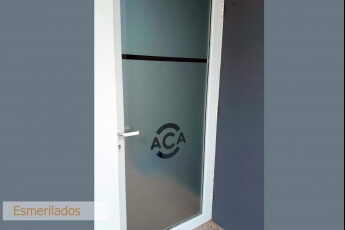 /trabajos/2025/04/24/aca-vidrios-esmerilados-10.jpg