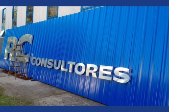 /trabajos/2026/05/05/rc-letras-de-acero-06.jpg